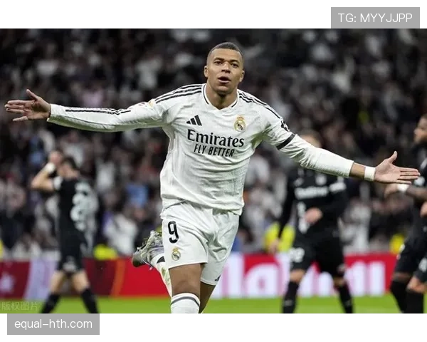 皇马强势领跑西甲争冠行列,展现冠军级实力 皇马强势领跑西甲争冠行列,展现冠军级实力